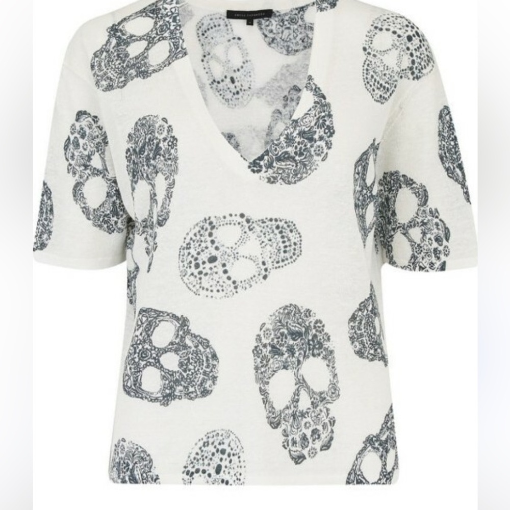 New Skull Cashmere White/Charcoal RUMA Linen Skull BOHO Top Size L - Picture 1 of 15